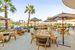 teren hotelu, basen, restauracja