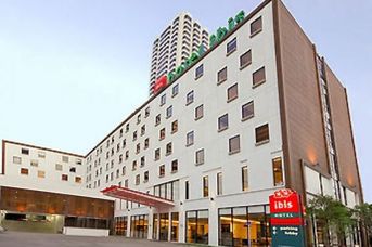 Ibis Bangkok Riverside