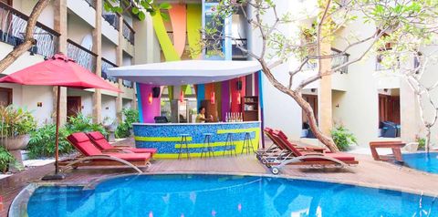 teren hotelu, pool bar, basen