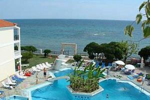 obiekt, teren hotelu, basen