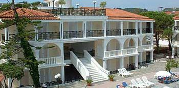 obiekt, teren hotelu, basen