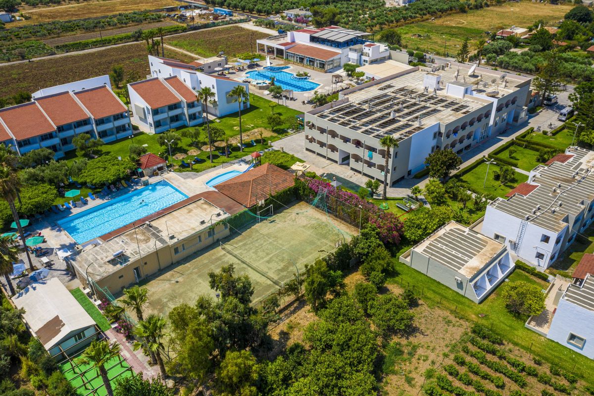 obiekt, teren hotelu