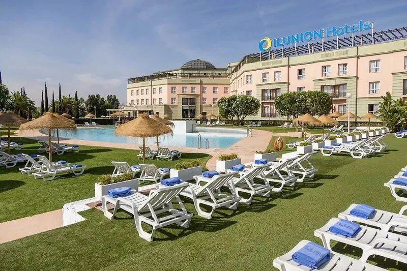 obiekt, teren hotelu, basen