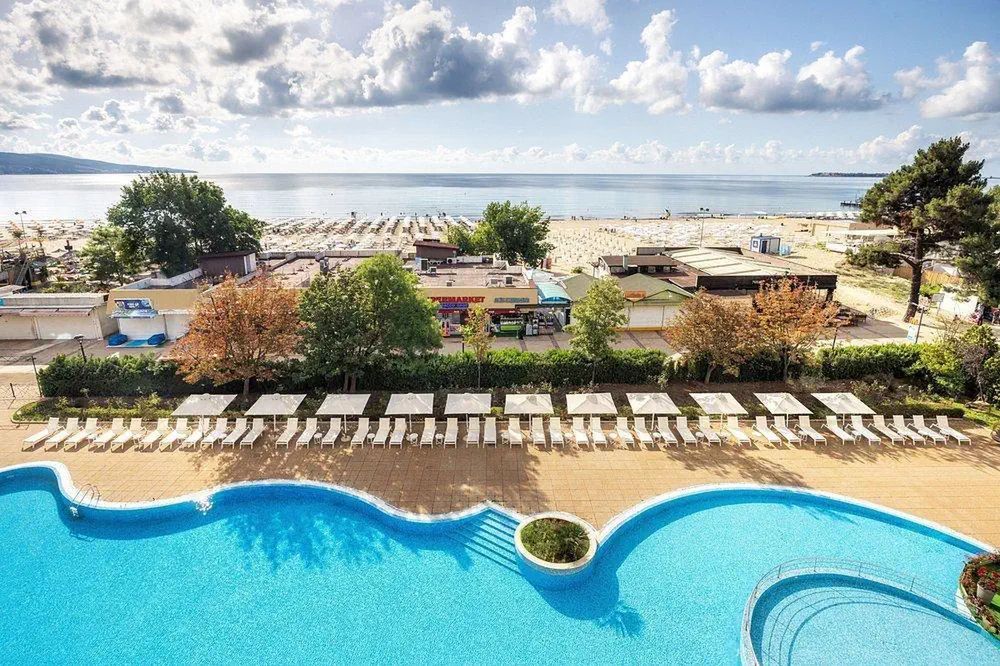 basen, plaża, teren hotelu