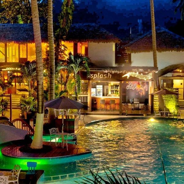 Coral Reef Resort & Spa