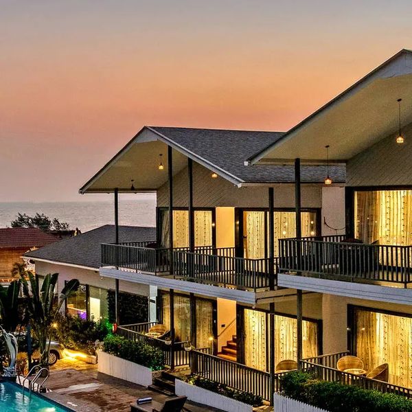 Dallas Beach Resort