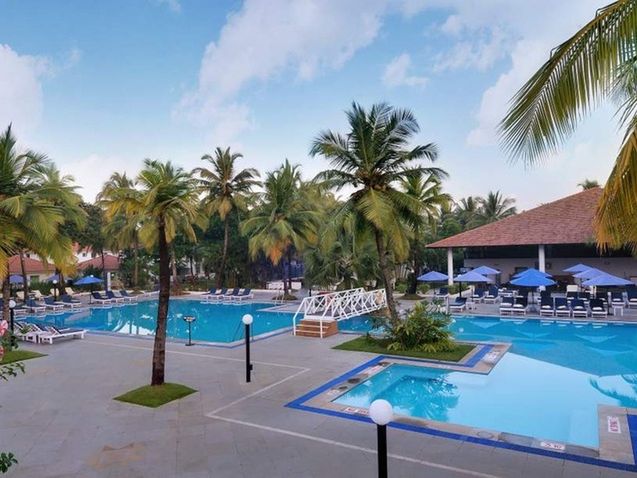 Dona Sylvia Beach Resort