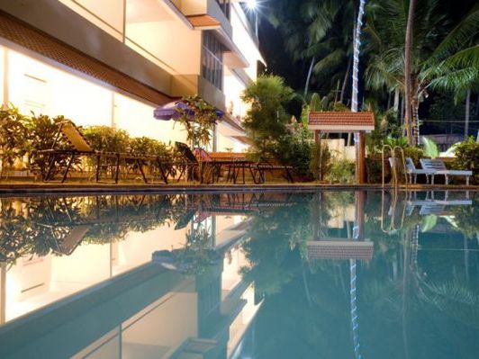 Golden Sands Beach Resort