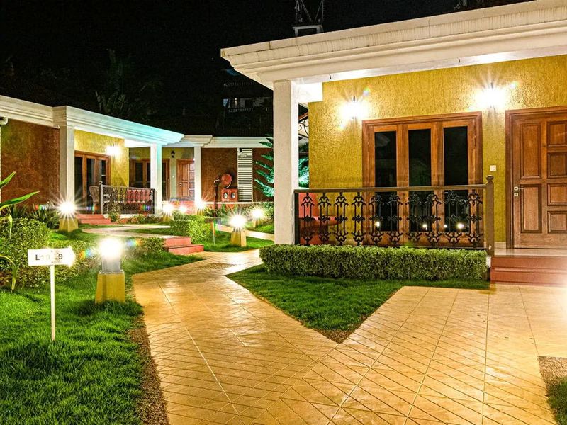 The Grand Leoney Resort