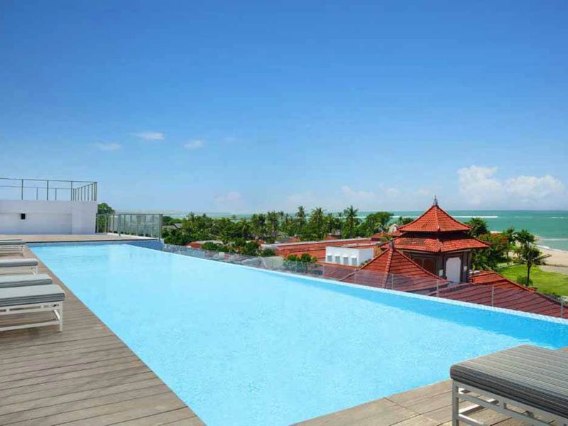 Holiday Inn Express Baruna Bali 3*