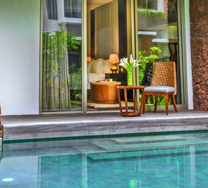 Inaya Putri Bali