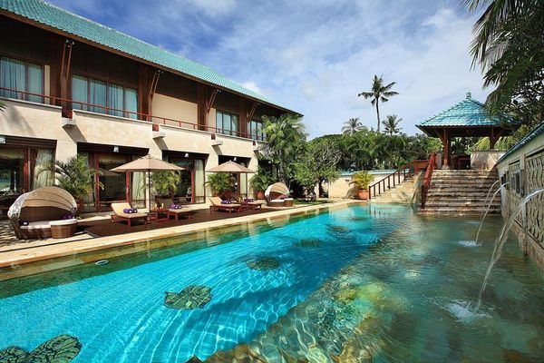 Nusa Dua Beach Handwritten Collection