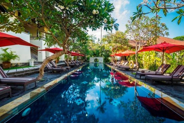 Nusa Dua Beach Handwritten Collection