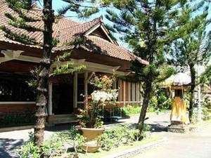 Puri Bagus Candidasa 3.5*
