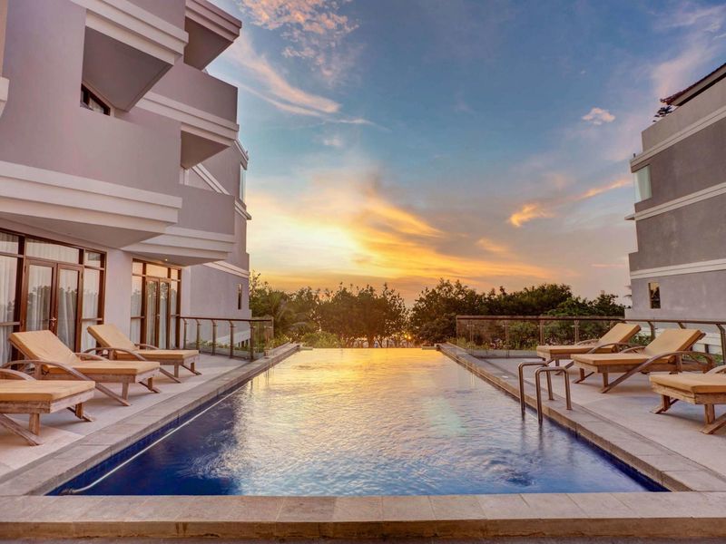 Wyndham Garden Kuta Bali 4*