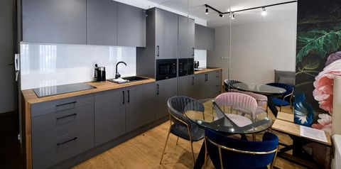 pokój, kuchnia / aneks kuchenny