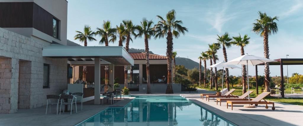 obiekt, teren hotelu, basen