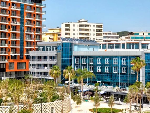 International Vlora 4*