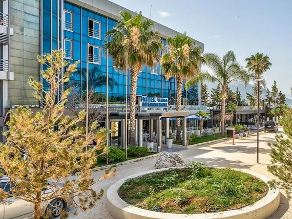 International Vlora 4*