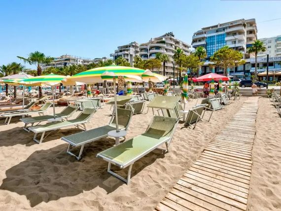 International Vlora 4*