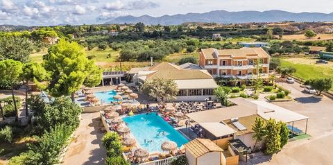 obiekt, teren hotelu, basen