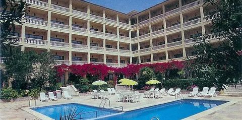 teren hotelu, obiekt, basen