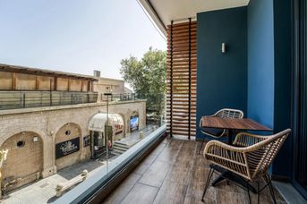 Island Boutique City Hotel