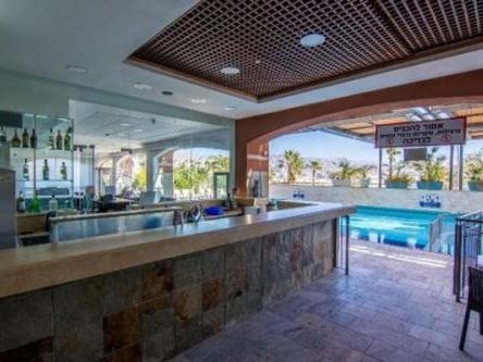pool bar