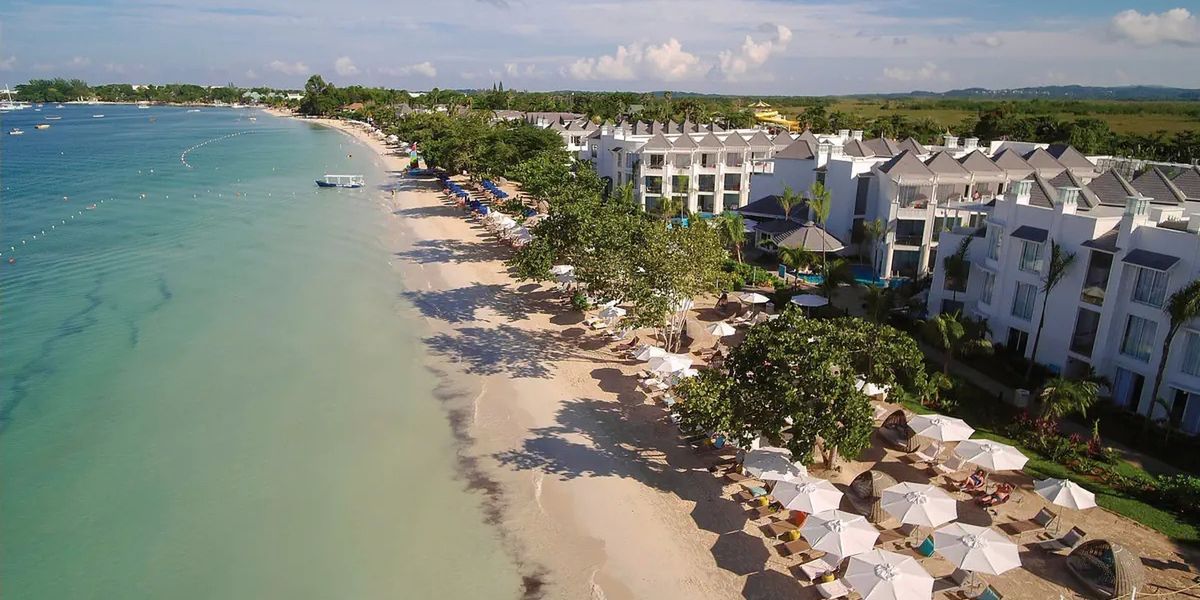 Jamajka na 7 dni w czerwcu: 5⋆ hotel od 11 727 zł