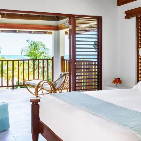 Couples Swept Away - zdjęcie 5