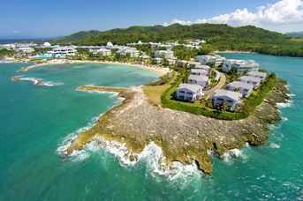 Grand Palladium Resort