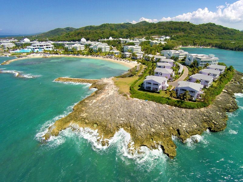 Grand Palladium Resort