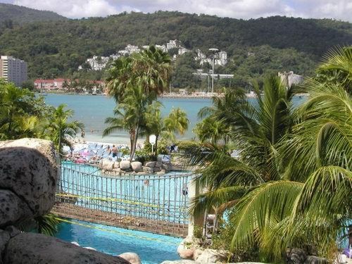 Renaissance Jamaica Grande