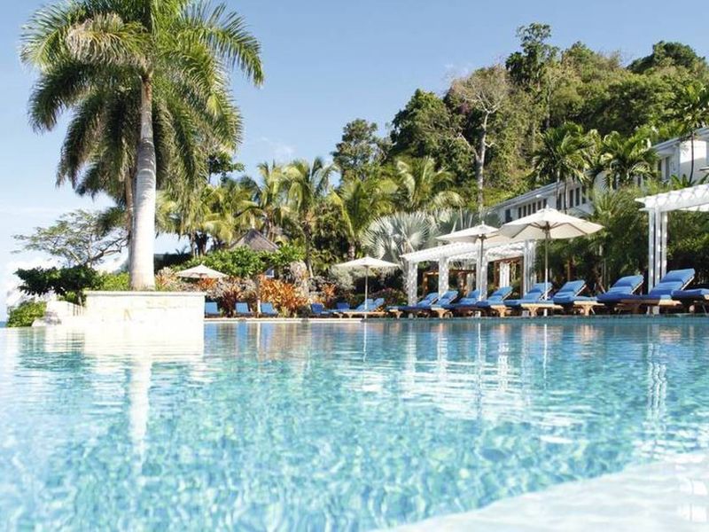 Round Hill &amp; Villas 5*