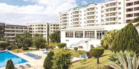 budynek główny, teren hotelu