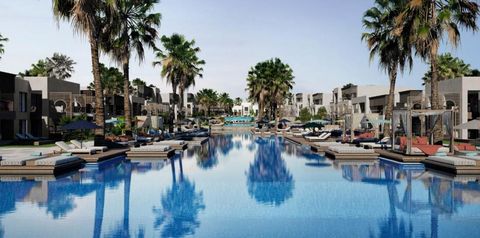 obiekt, teren hotelu, basen