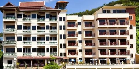 budynek główny, obiekt