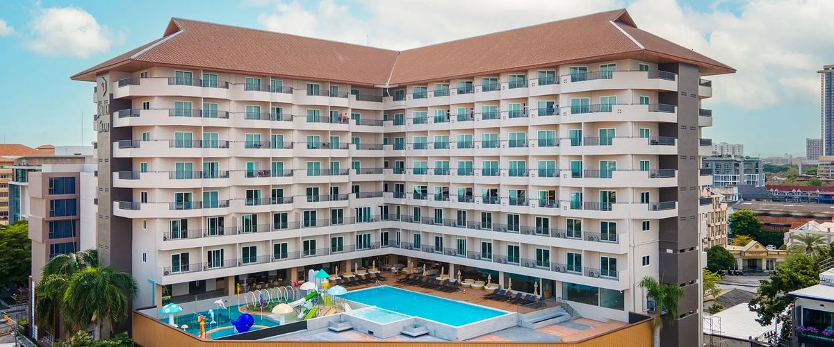 teren hotelu, basen
