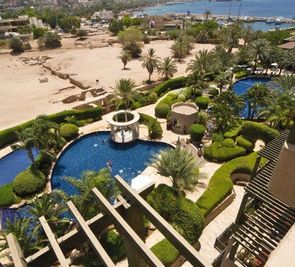 Movenpick Resort & Spa Tala Bay