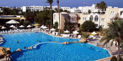 basen, teren hotelu, obiekt