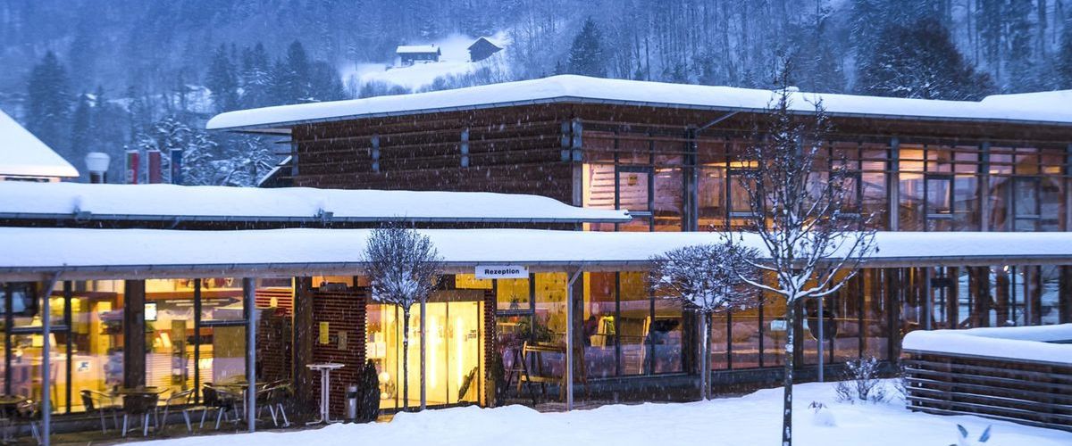 obiekt, budynek główny