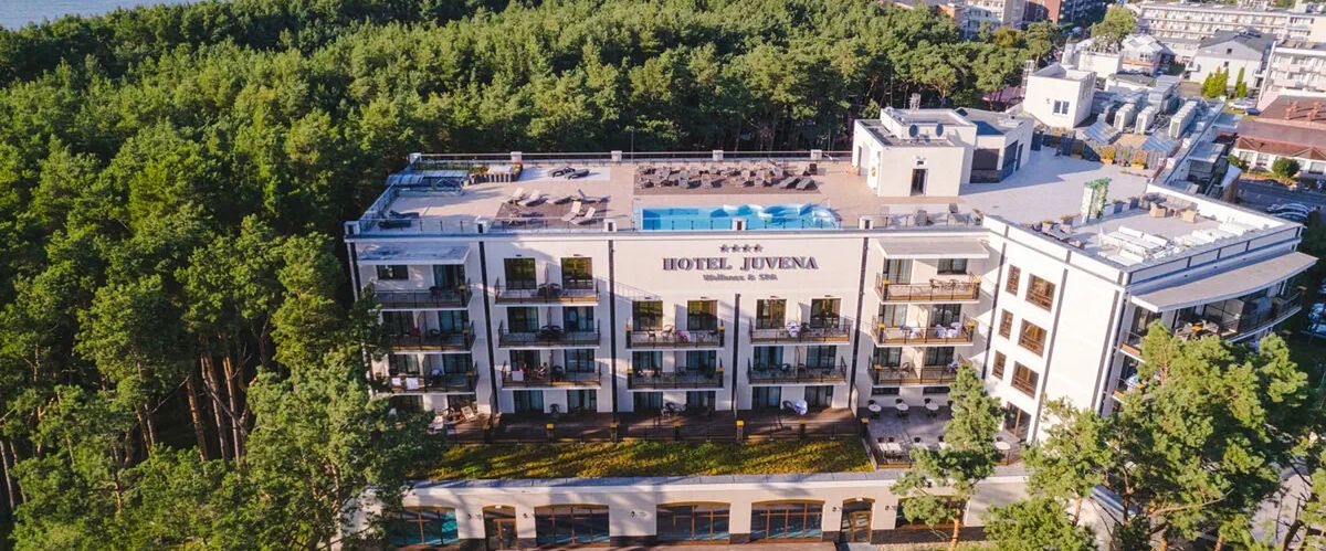 obiekt, teren hotelu, basen