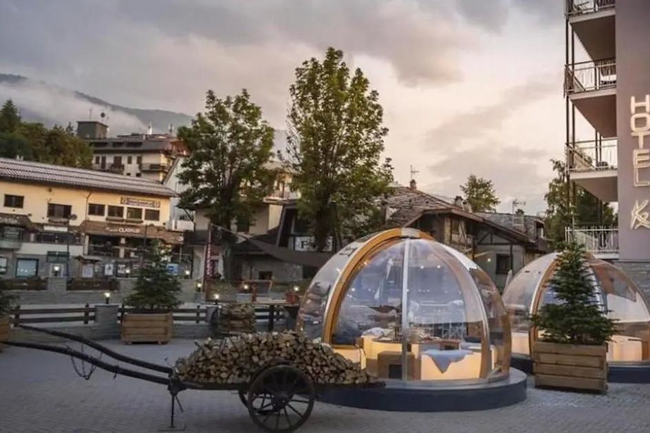teren hotelu, obiekt