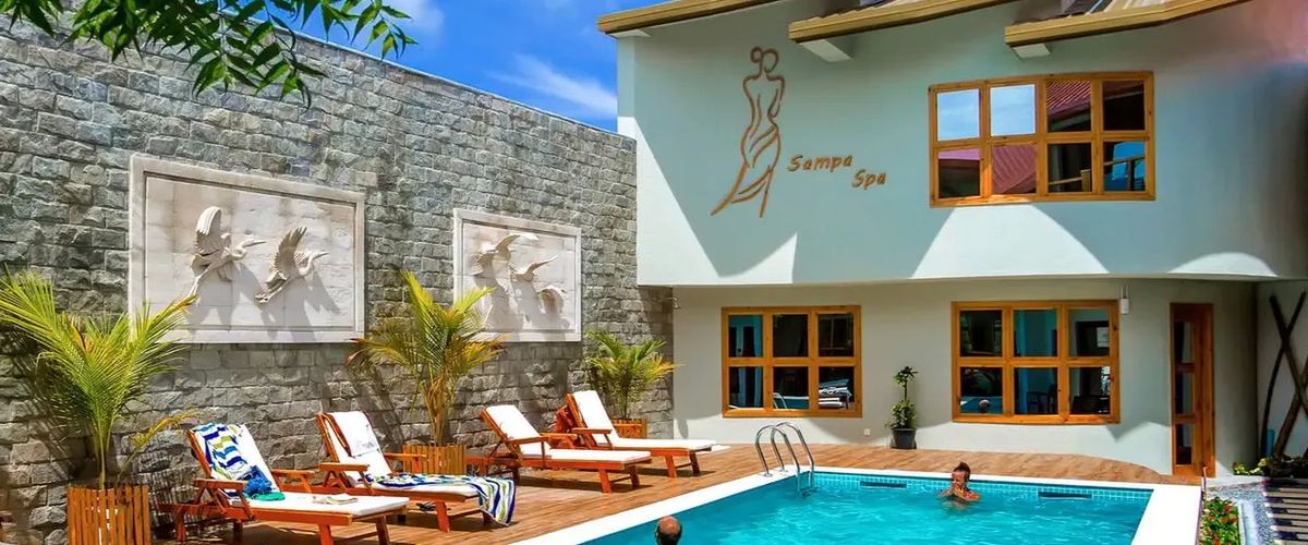 obiekt, teren hotelu, basen