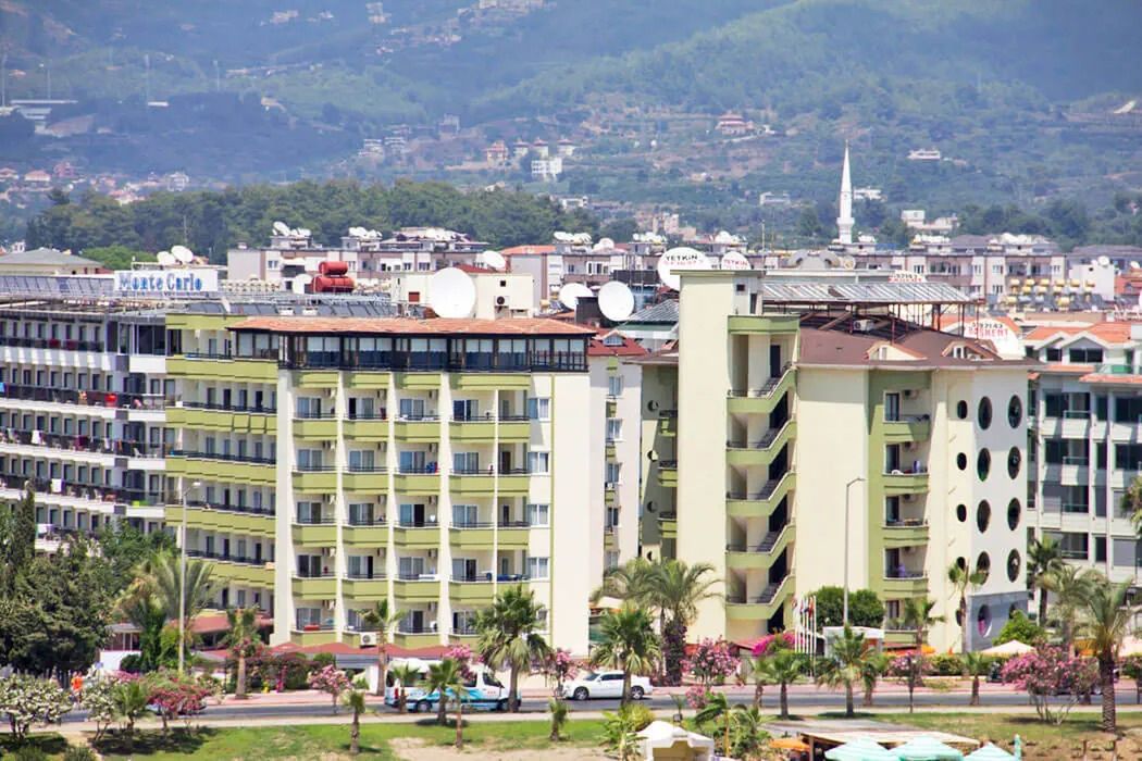 Kaila Krizantem (ex. Krizantem) - obiekt