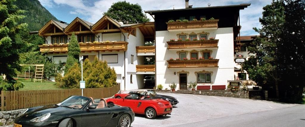 teren hotelu, budynek główny, obiekt