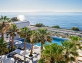 Kamari Beach (Santorini)