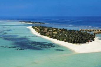 Kanuhura Island Resort & Spa