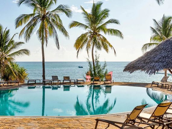 Karafuu Beach Resort & SPA