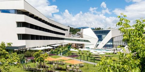 teren hotelu, obiekt